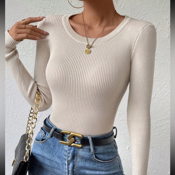 Ribbed knit soft knit sweater crewneck minimalist white - Picture 3 of 8